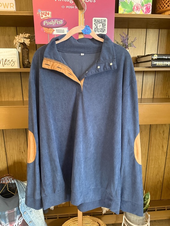 Tops - Blue Pullover